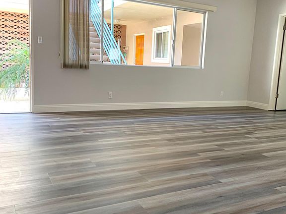 5th image of 962 Granville Ave #2