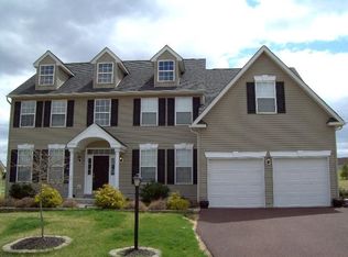 2962 Louisa Way, Gilbertsville, PA 19525