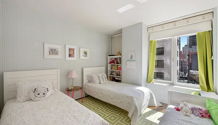 Rented by Engel & Völkers New York City | media 29