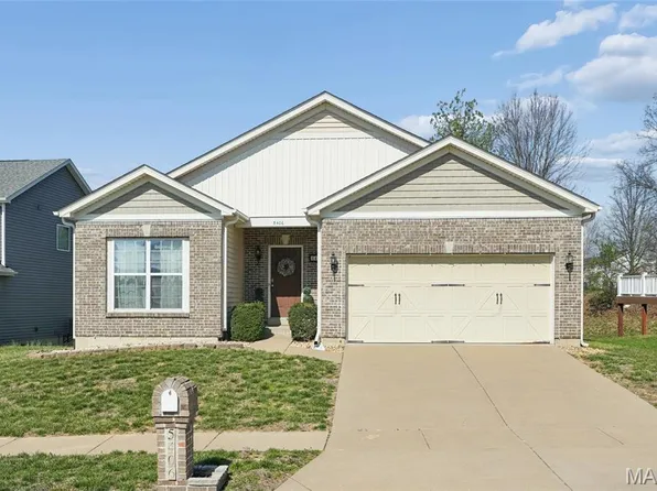 5406 Misty Crossing Ct, Florissant, MO 63034