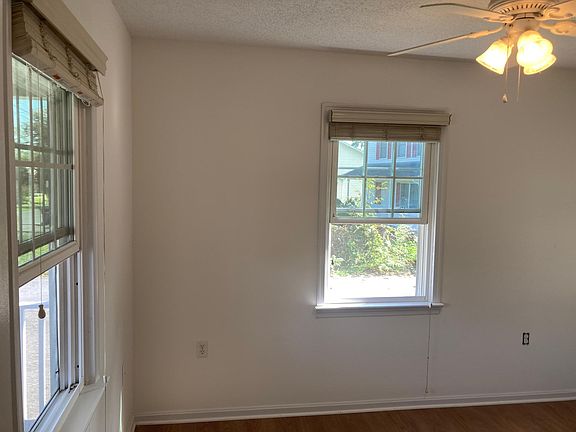 First floor bedroom or office