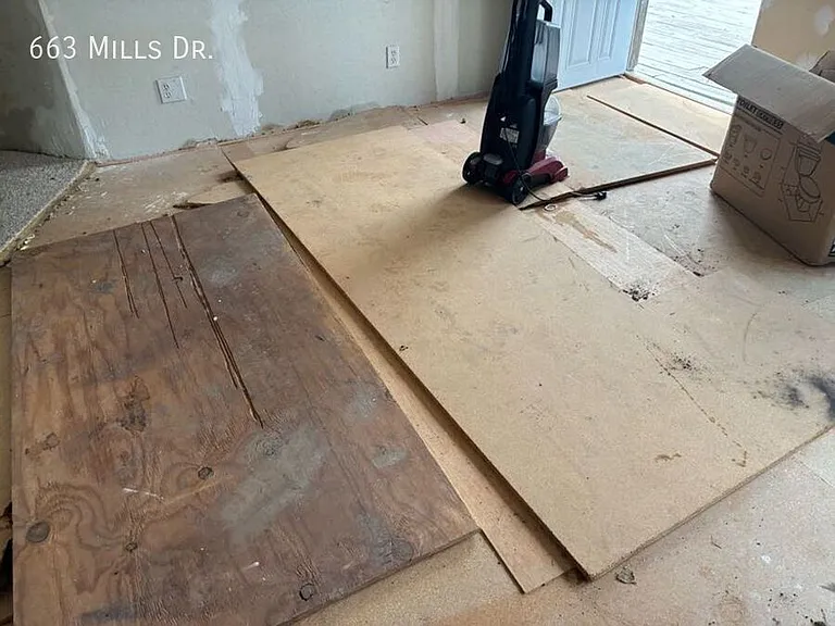 663 E Mills Dr — Photo 17