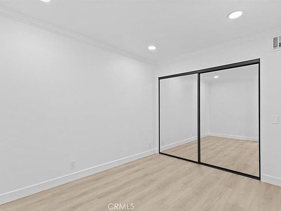 3rd image of 16 Georgetown #8