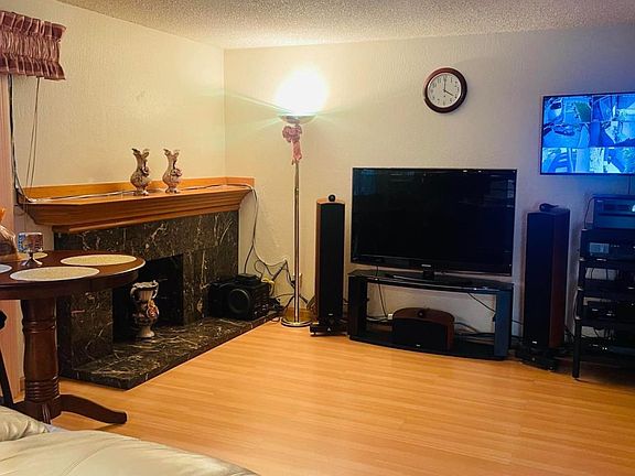 5th image of 518 Scottsville Ct