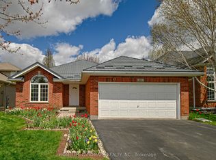 45 Pheasant Run Dr, Guelph, ON N1C1E7