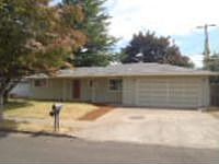 2nd image of 942 SE 218th Ave