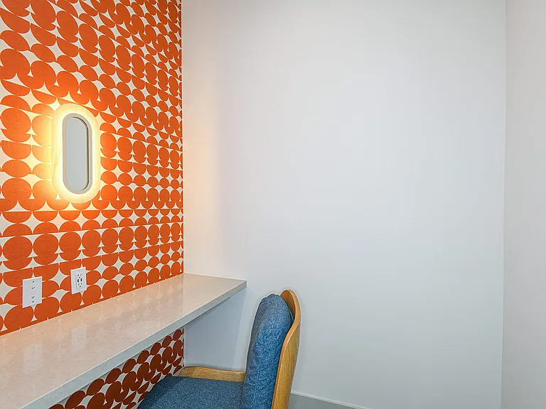 The Easton Riverview Apartments — Photo 10