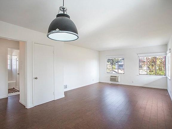 2nd image of 1231 E Washington Blvd APT B