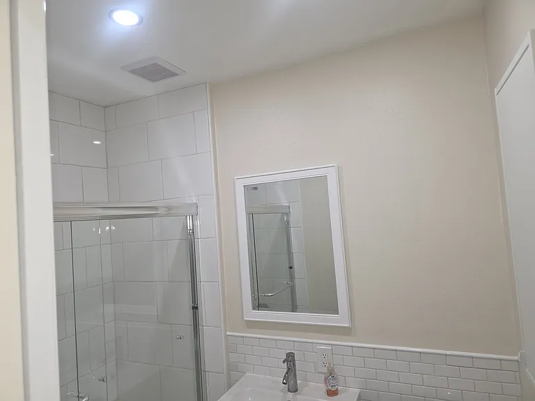 100 E Plymouth St #100 — Photo 5