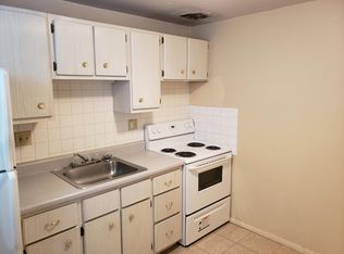 6448 Tyrer Ln, Byrnes Mill, MO 63051