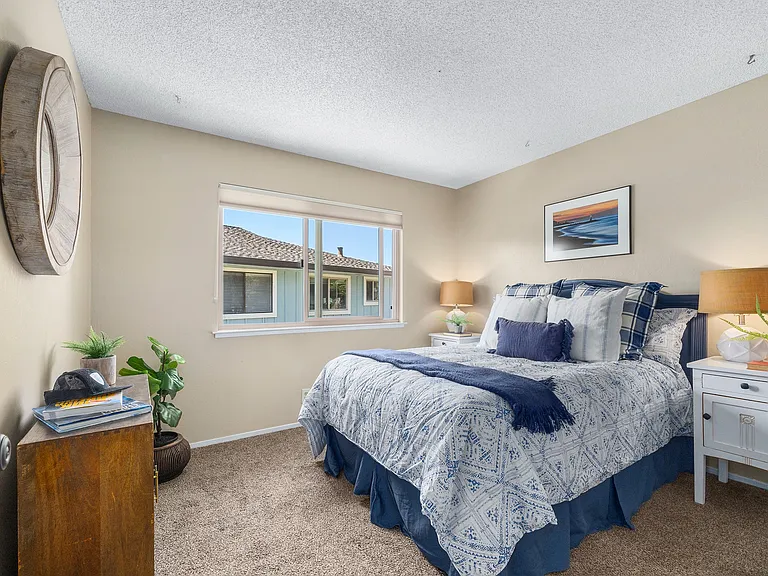 930 Ponselle Ln #2 — Photo 9
