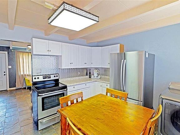 3rd image of 1308 N San Andres Dr