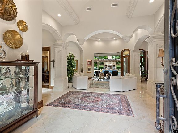 5th image of 3705 Champions Ridge Ln