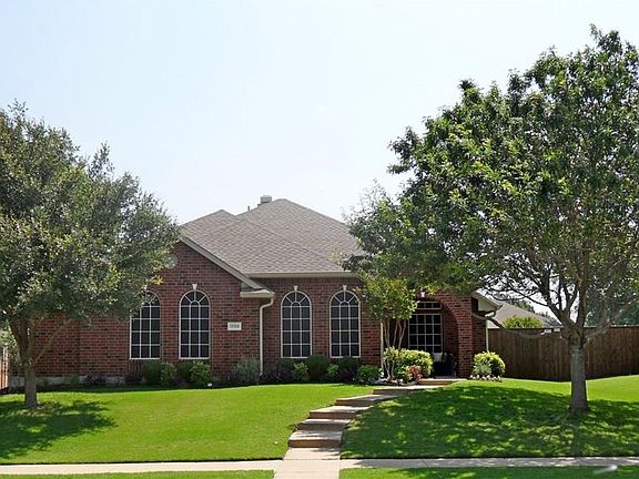 2nd image of 1708 Lost Creek Dr