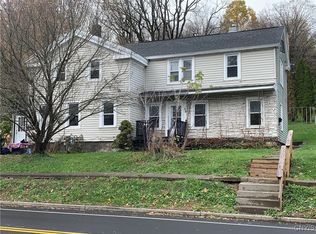 24 Elm St, Camillus, NY 13031