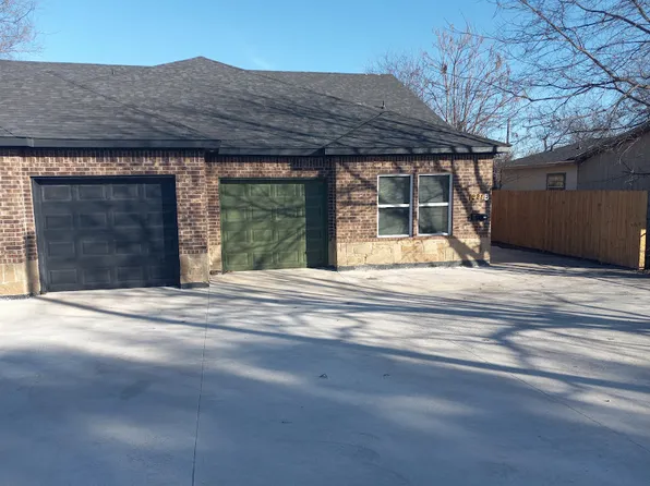 221 San Angelo St #A, Fort Worth, TX 76126