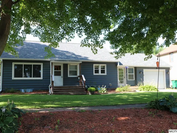 126 W Harris St, Manly, IA 50456