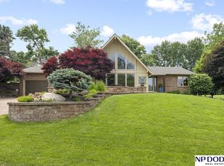 2723 Eagle Dr, Fremont, NE 68025