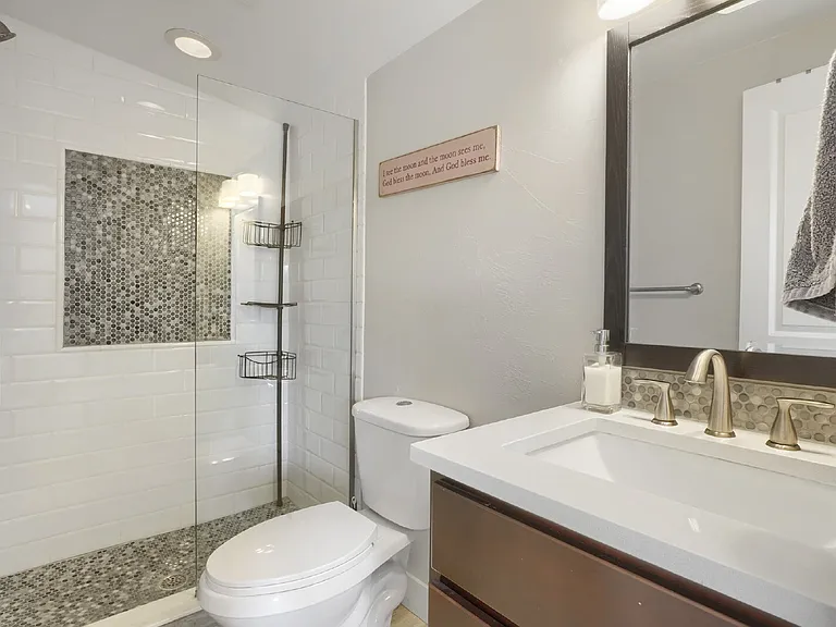 409 Inca St — Photo 23