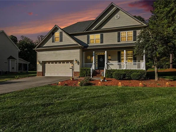 298 Covington Dr, Advance, NC 27006
