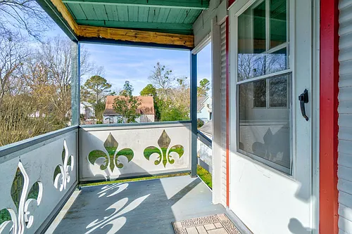 338 Main St #B Photo 1