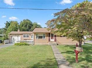 24 Cindy Ln, Coventry, RI 02816