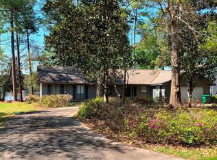 1714 E Lakeshore Dr, Carriere, MS 39426