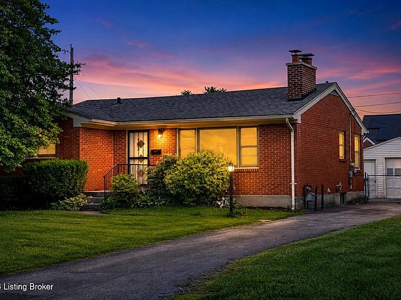 2nd image of 3530 Kerry Dr