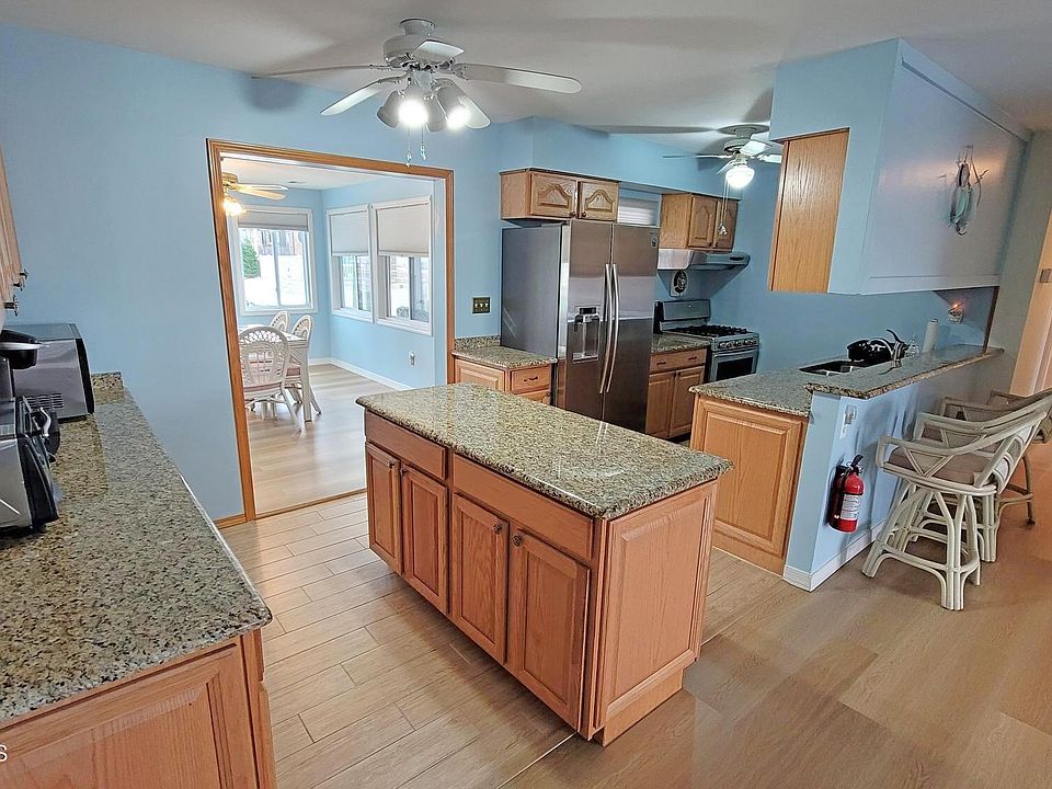 652 Newell Ave, Manahawkin, NJ 08050 Zillow