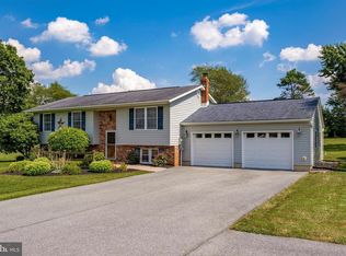 2213 Sharidan Rd, Westminster, MD 21157