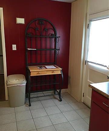 5th image of 440 Delaware Ave #1