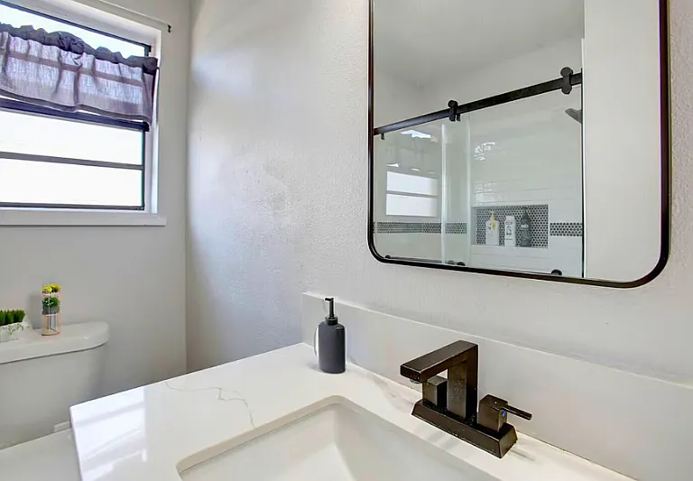 5009 N Villere St — Photo 15