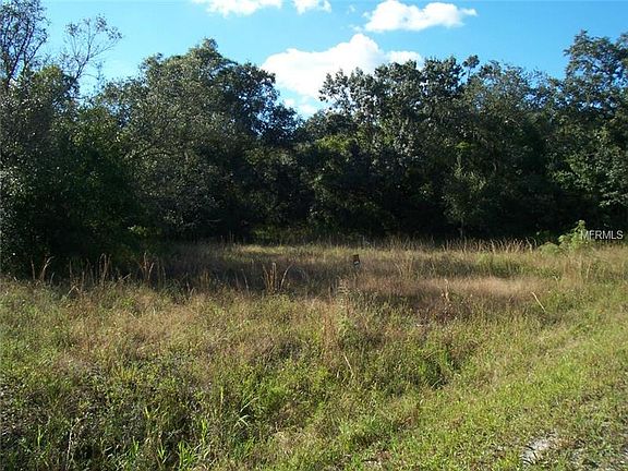 4th image of 3217 SE Quave Dr