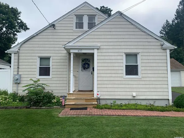 637 Northville, Riverhead, NY 11901