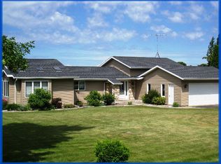 4103 Valley View Trl, Sturgeon Bay, WI 54235