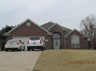 2618 Westwind Dr, Corinth, TX 76210