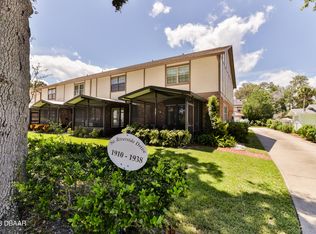 1922 S Riverside Dr, Edgewater, FL 32141