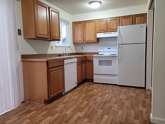 2nd image of 1010 E 35th St APT B
