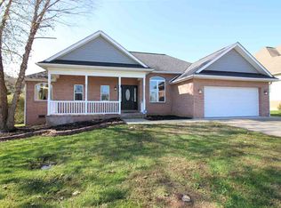 201 Jacob Ct, Winfield, WV 25213