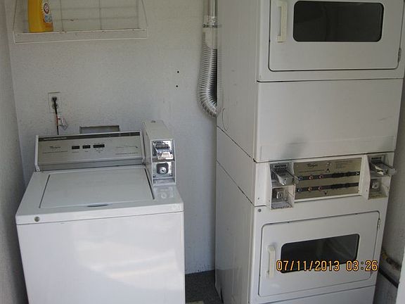 Dunbar Laundry Room