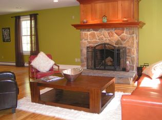 9 Cardinal Ln, Windham, ME 04062