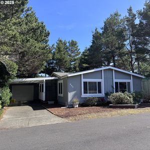 1601 Rhododendron Dr Space 695, Florence, OR, 97439