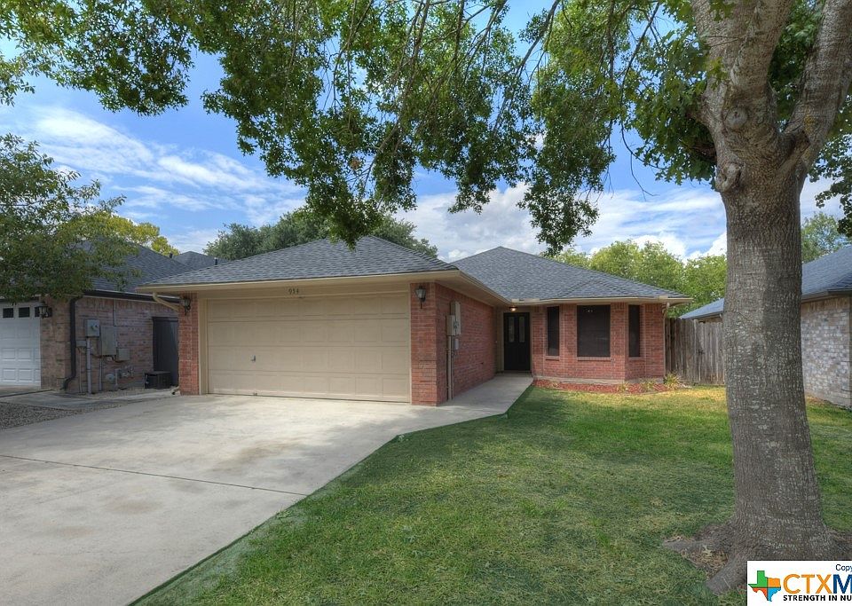 1st image of 954 Parkdale Dr