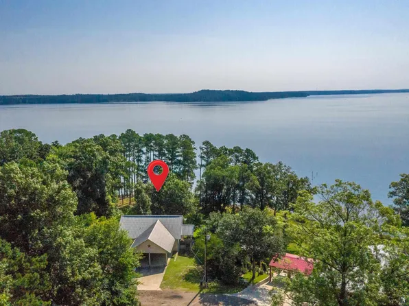 309 Beach Dr, Ore City, TX 75683