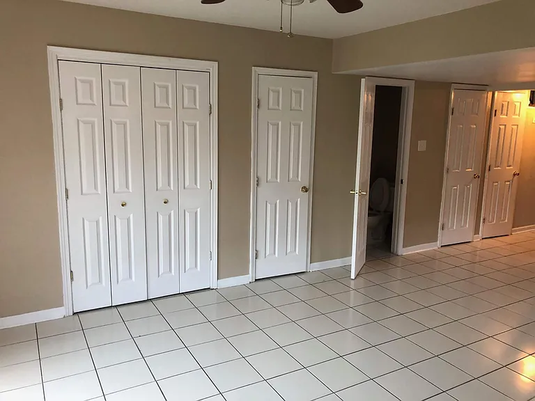 4624 Fairfield St #4624 — Photo 6