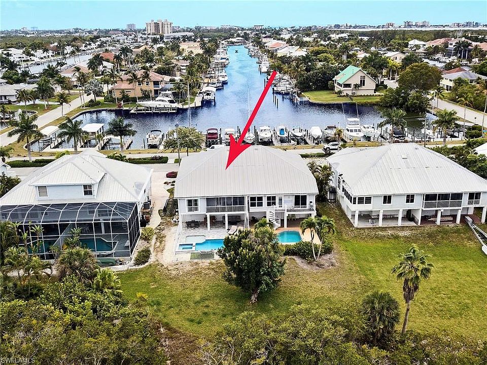 1st image of 12140 Siesta Dr