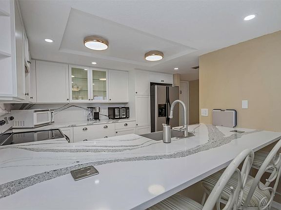 5th image of 18400 Gulf Blvd APT 2305