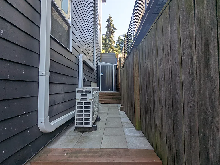 33 W Etruria St — Photo 6