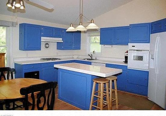 203 Bell St — Photo 4