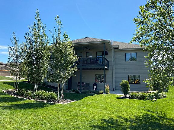 5th image of 20757 Ames Ave